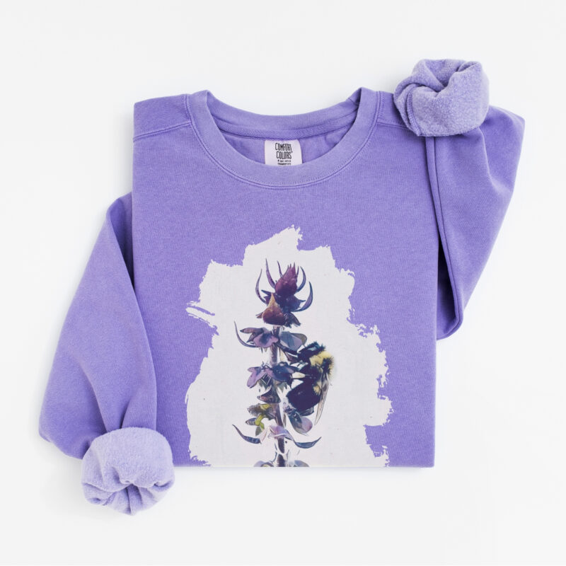 Bee & Basil – Unisex Sweatshirt Bee & Basil – Unisex Sweatshirt vintage style sweatshirts – Blue Jean