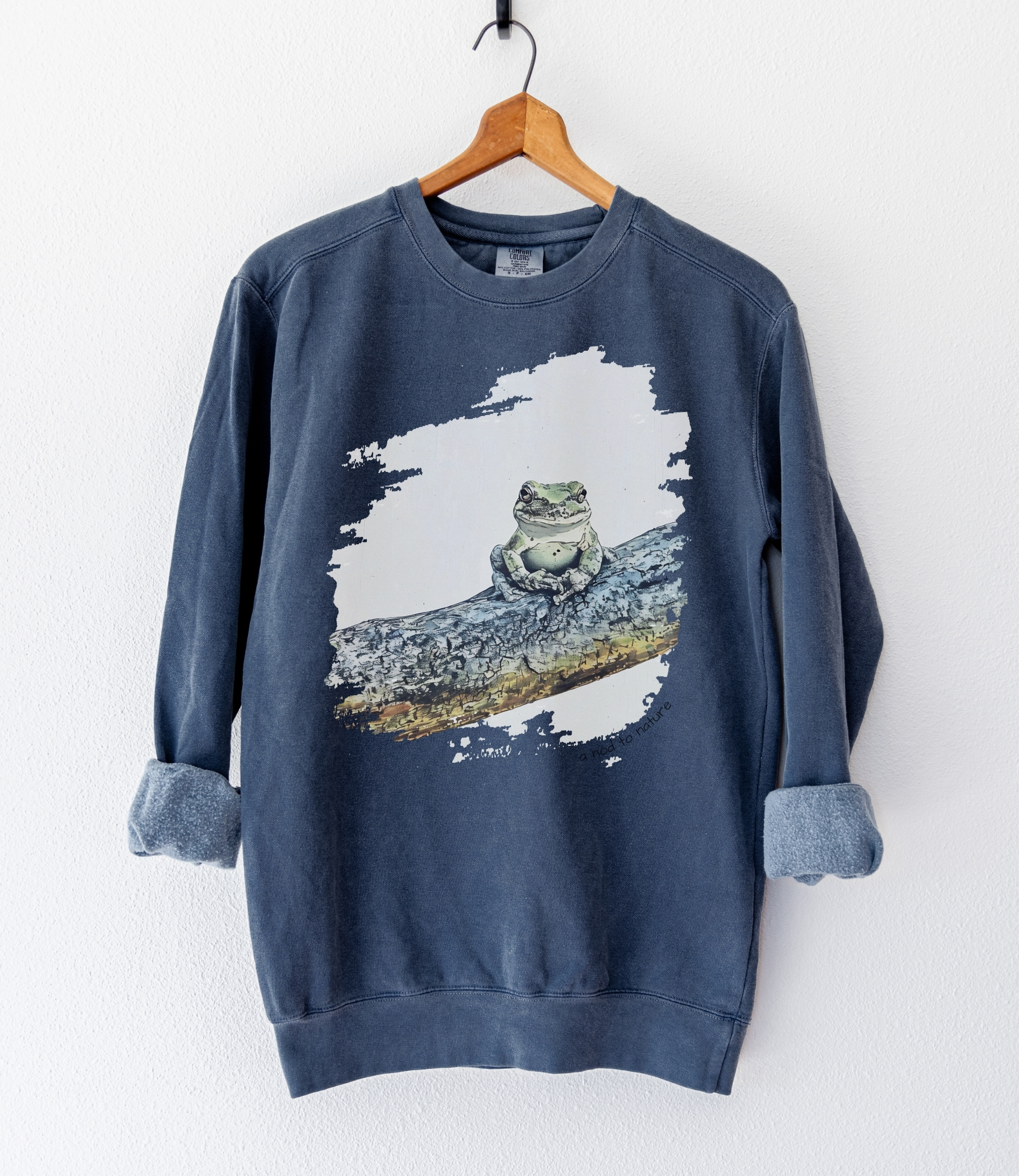 Tree Frog vintage style sweatshirts – Blue Spruce (front view)