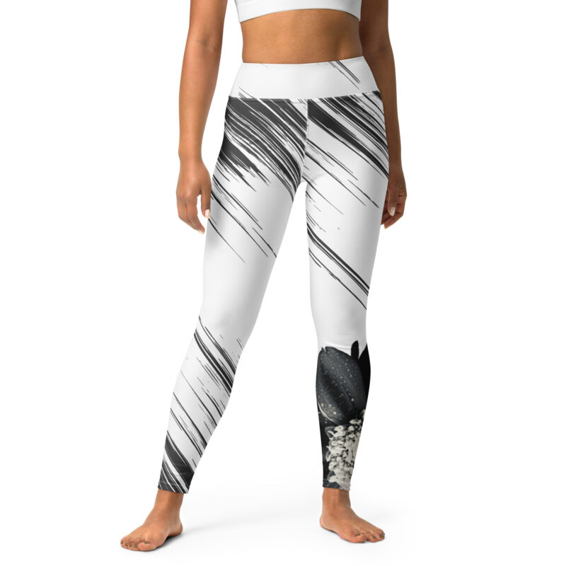 Black Dahlia – Yoga Leggings – XS (front view)