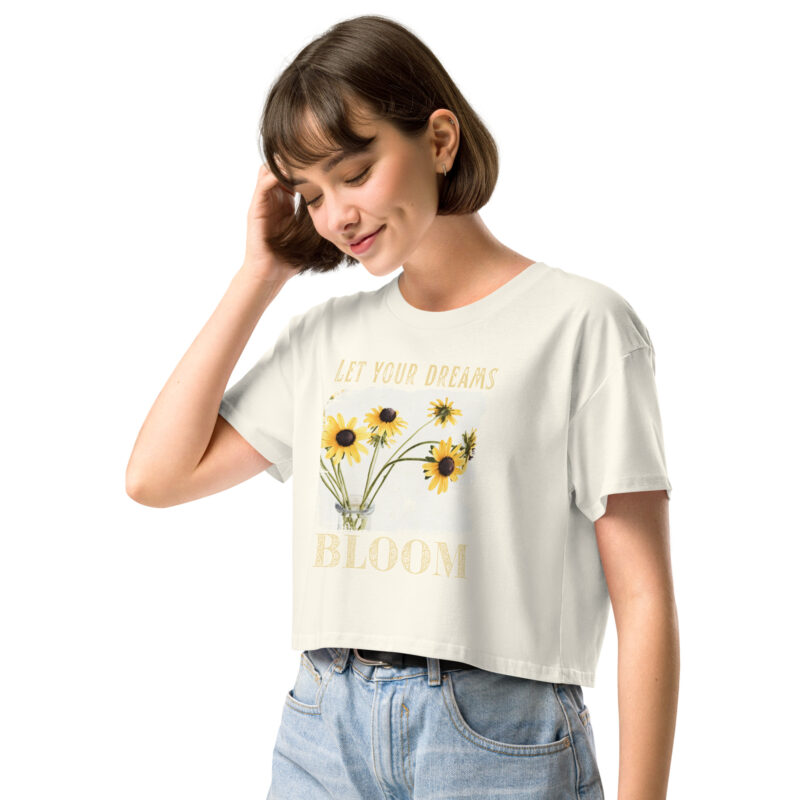 Brown Eyed Bloom Brown Eyed Bloom crop tee – Bone